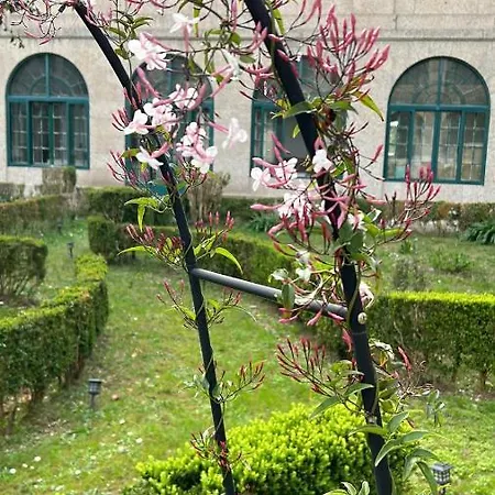 Guest house Casa Diocesana Via Lucis 2*