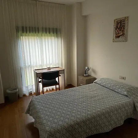 Casa Diocesana Via Lucis Guest house