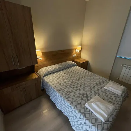 Casa Diocesana Via Lucis Guest house